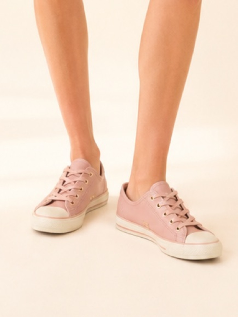 Converse x Revolve Leather Chuck Taylor Low Top Blush Pink Sneakers Sz 7.5